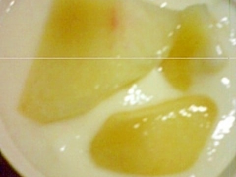 桃アイスのヨーグルト